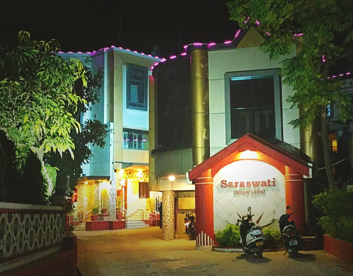 Hotel Saraswati Ábú-hegy Kültér fotó